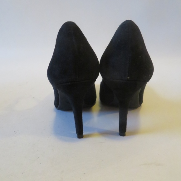 MICHAEL MICAHEL KORS SUEDE POINT BUCKLE HEELS 7.5* - Picture 5 of 7